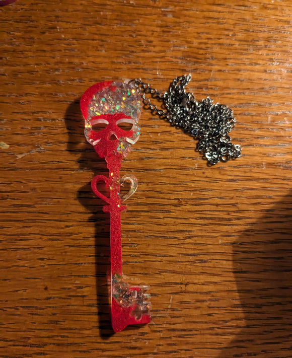Clé de crâne collier/ Skull Key Necklace
