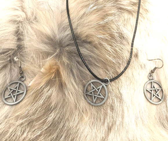 Pentagram necklace set