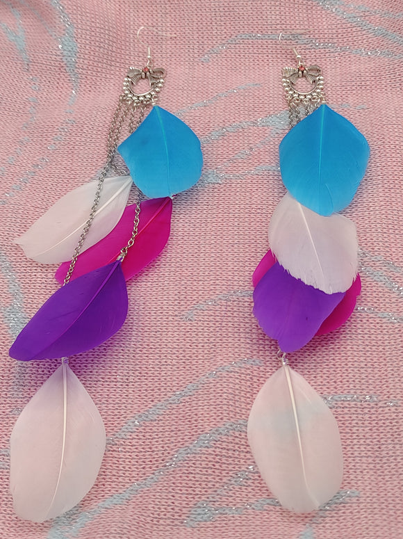 Bow Tie and unicorn feathers earrings