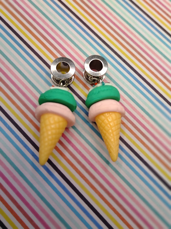 Ice Cream Cone Stretch earrings