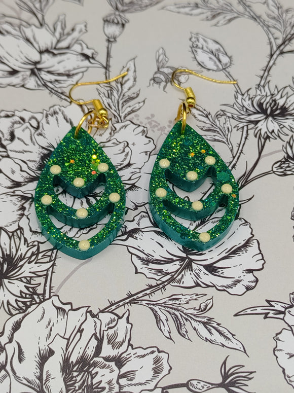 Small Diamonds leaf earrings