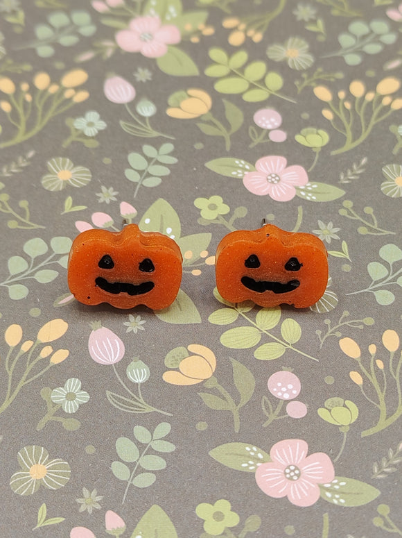Tiny Pumpkin earrings